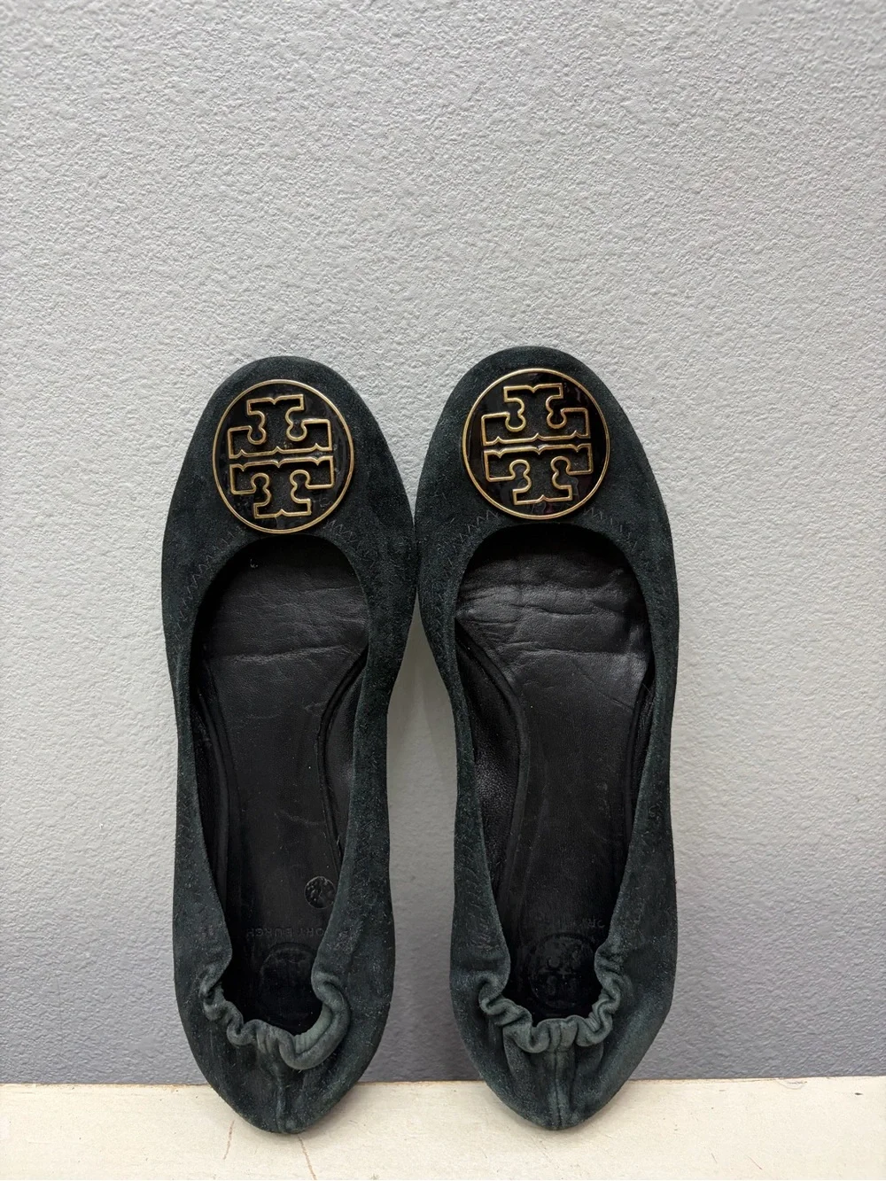 Tory Burch Black Suede Reva Flats Size 10.5